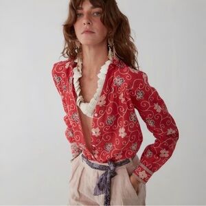 Maison Hotel Ziggy Lightweight 100% Cotton Button Up Blouse in Maui Rojo | Large